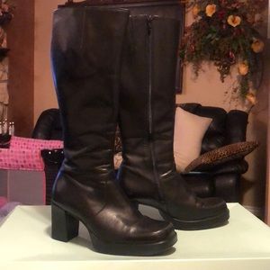 Gianni Bini Black boots